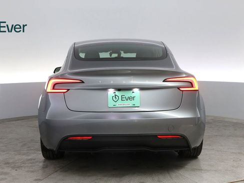 Used 2025 Tesla Model 3 Long Range image 15
