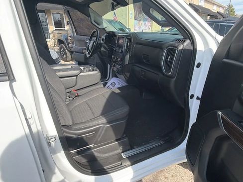 Used 2021 Chevrolet Silverado 1500 RST w/ Z71 Off-Road Package image 30