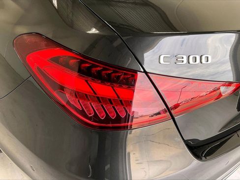 Used 2022 Mercedes-Benz C 300 Sedan image 28