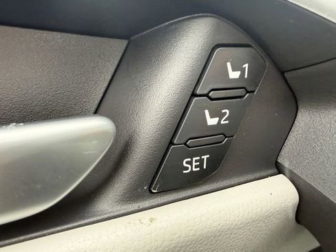 New 2025 Toyota RAV4 XLE Premium image 11