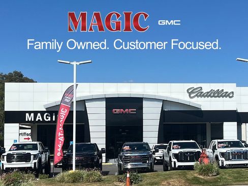 Used 2024 GMC Sierra 3500 Denali w/ Denali Reserve Package image 9