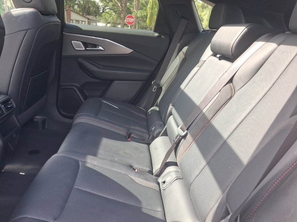 Used 2024 Acura ZDX A-Spec RWD image 26
