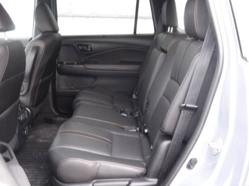 Used 2022 Honda Passport TrailSport image 38