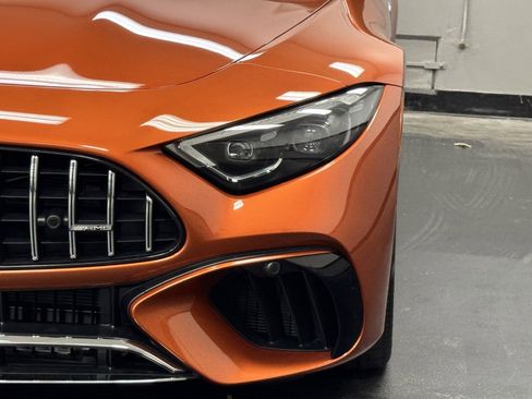 Used 2024 Mercedes-Benz SL 63 AMG 4MATIC image 8