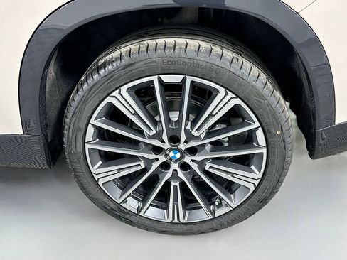 New 2026 BMW X1 xDrive28i w/ Technology Package image 23