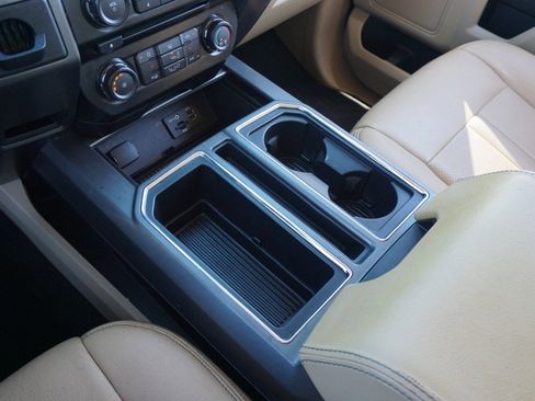 Used 2015 Ford F150 XLT w/ Equipment Group 302A Luxury image 20