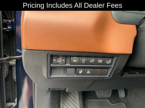 Used 2022 Toyota Tundra 1794 Edition AWD/4WD image 10