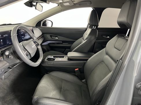 Used 2024 Nissan Ariya FWD image 22