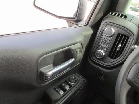 New 2026 GMC Sierra 1500 Pro w/ Pro Value Package image 13