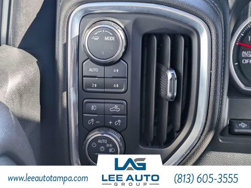 Used 2020 Chevrolet Silverado 1500 High Country w/ Technology Package AWD/4WD image 21