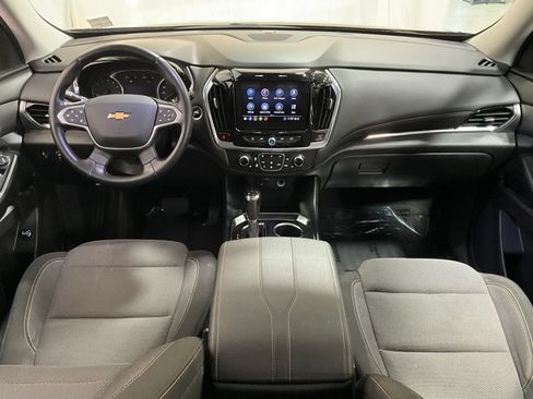 Used 2020 Chevrolet Traverse LT FWD image 16