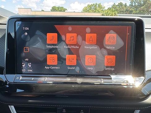 New 2025 Volkswagen Atlas Cross Sport SEL Premium R-Line image 22