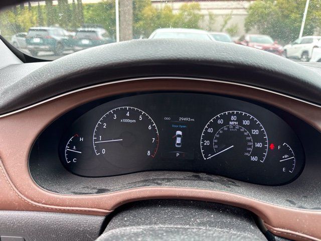 Used 2014 Hyundai Genesis 3.8 w/ Technology Package 03 RWD image 2