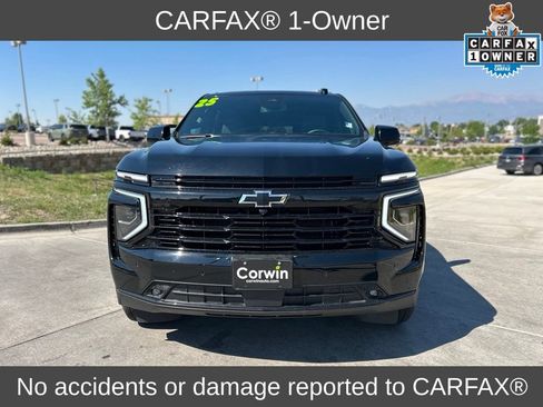 Used 2025 Chevrolet Suburban RST w/ Comfort Package AWD/4WD image 2