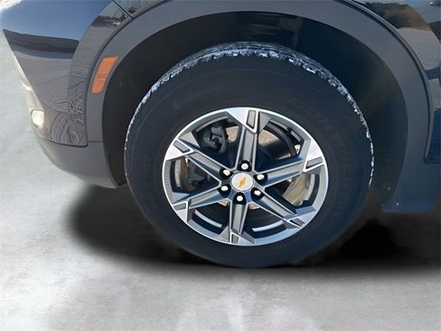 Used 2024 Chevrolet Blazer LT image 27