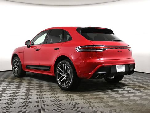 Used 2026 Porsche Macan AWD/4WD image 3