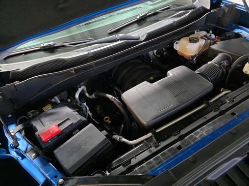 Used 2022 Chevrolet Silverado 1500 ZR2 w/ Technology Package image 43