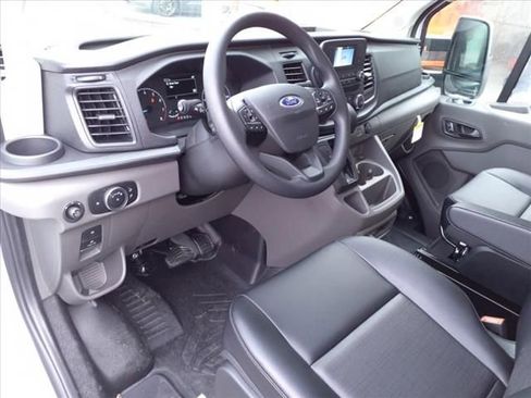 New 2024 Ford Transit 250 148 Medium Roof w/ Load Area Protection Package image 6