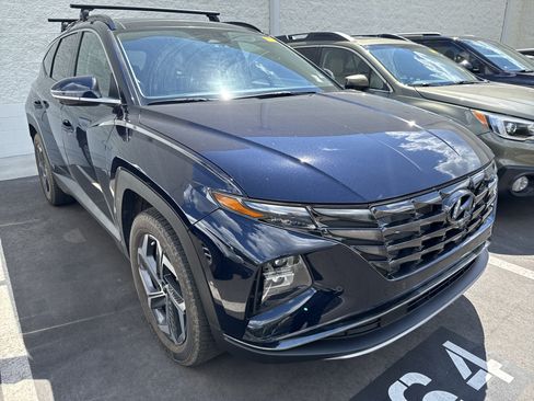 Used 2022 Hyundai Tucson Limited AWD/4WD image 2