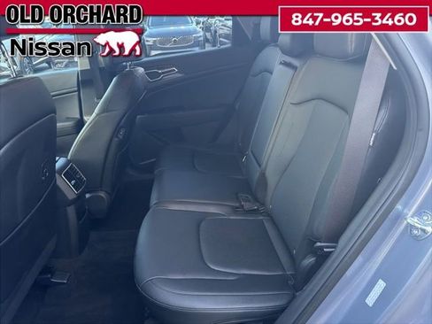 Used 2025 Kia Sportage EX FWD image 7