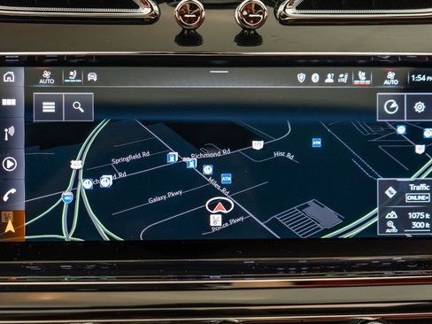 Used 2021 Bentley Bentayga Speed image 17