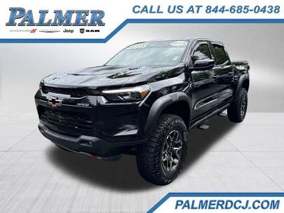 Used 2025 Chevrolet Colorado ZR2 w/ Technology Package