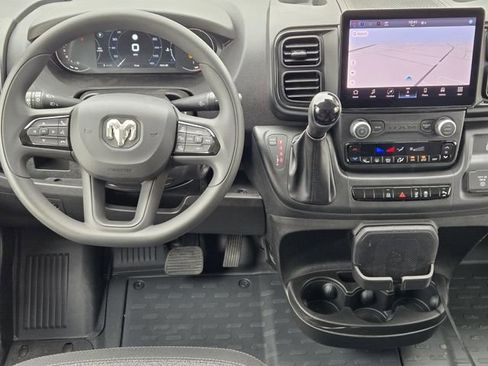 Used 2025 RAM ProMaster 2500 w/ Premium Convenience Group image 26