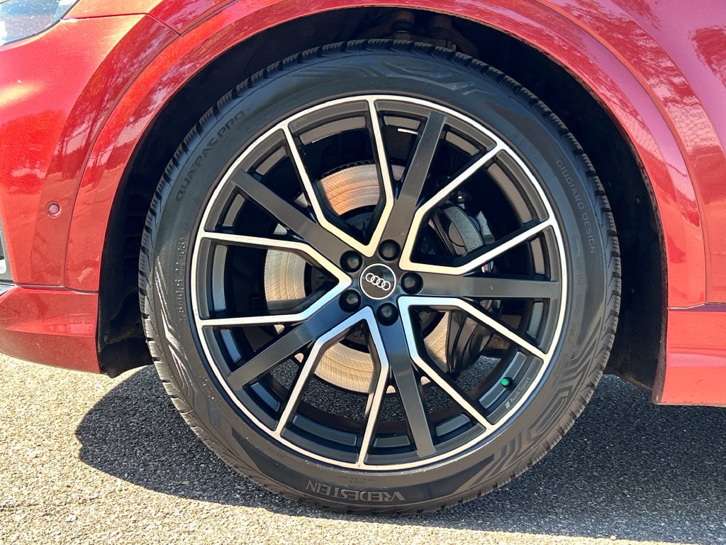 Used 2021 Audi SQ8 Prestige AWD/4WD image 27