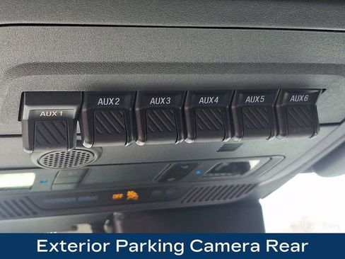 Used 2024 Ford Bronco Black Diamond image 13