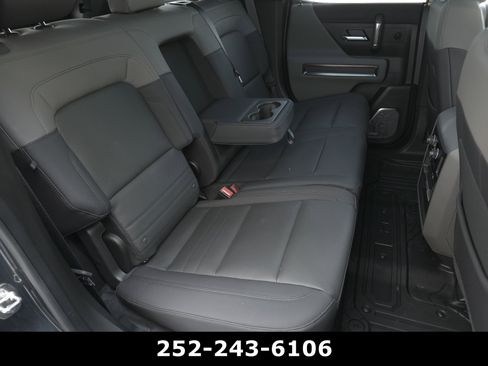 Used 2025 GMC Hummer EV 3X AWD/4WD image 39