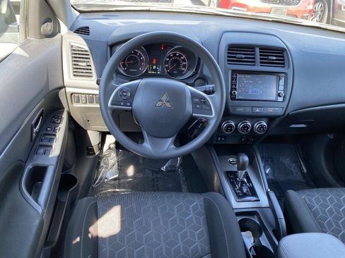 Used 2023 Mitsubishi Outlander Sport SE AWD/4WD image 11