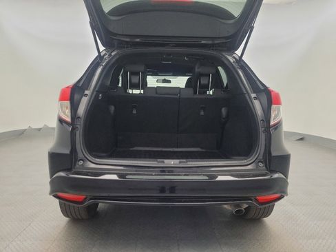 Used 2021 Honda HR-V Sport image 29