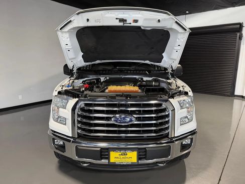 Used 2015 Ford F150 XLT w/ Equipment Group 302A Luxury AWD/4WD image 7