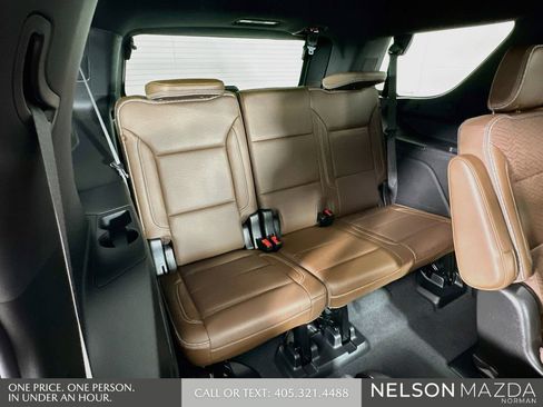Used 2021 Chevrolet Tahoe High Country w/ Premium Package AWD/4WD image 31
