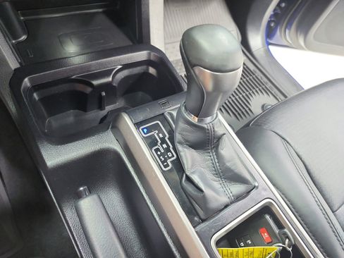 Used 2022 Toyota Tacoma Limited RWD image 25