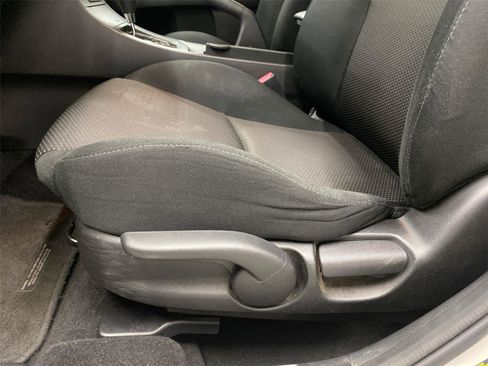 Used 2012 MAZDA MAZDA3 s Touring image 18