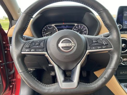Used 2025 Nissan Sentra SV w/ SV Premium Package FWD image 37