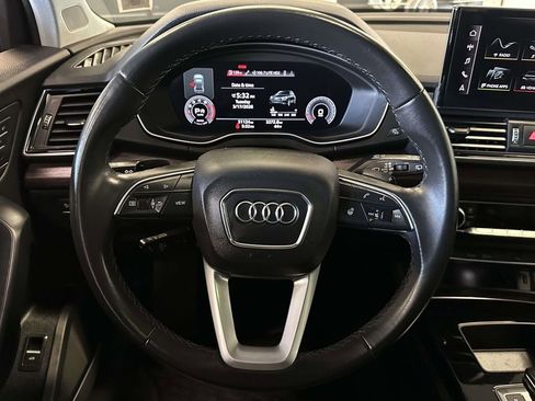 Used 2023 Audi Q5 2.0T Premium Plus w/ Premium Plus Package AWD/4WD image 13