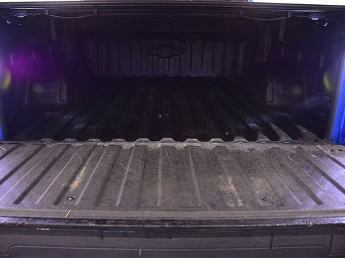 Used 2023 Chevrolet Silverado 1500 LT Trail Boss w/ LT Trail Boss Premium Package AWD/4WD image 8