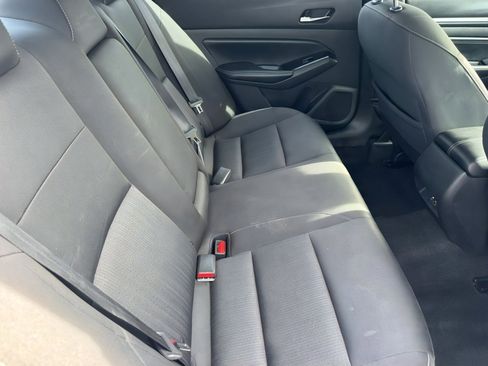 Used 2021 Nissan Altima 2.5 SV image 12