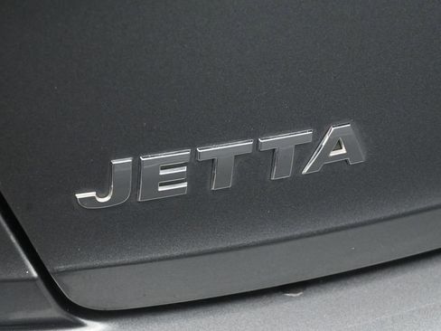 Used 2020 Volkswagen Jetta SE FWD image 8