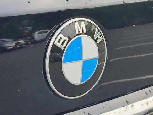 Certified 2024 BMW X7 xDrive40i w/ M Sport Package AWD/4WD image 29