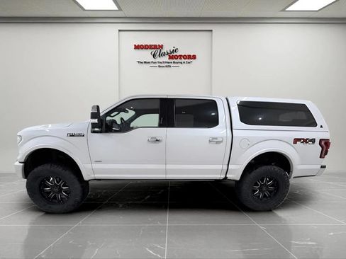 Used 2017 Ford F150 Platinum w/ Equipment Group 701A Luxury AWD/4WD image 4