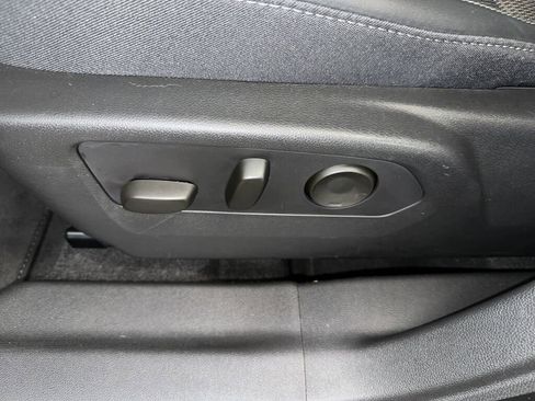 Used 2021 Buick Envision Preferred FWD image 3