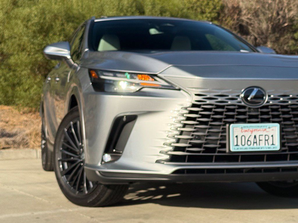 Used 2026 Lexus RX 350 Premium w/ Convenience Package FWD image 8