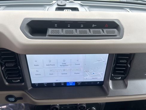 New 2025 Ford Bronco Big Bend w/ Black Diamond Package image 23