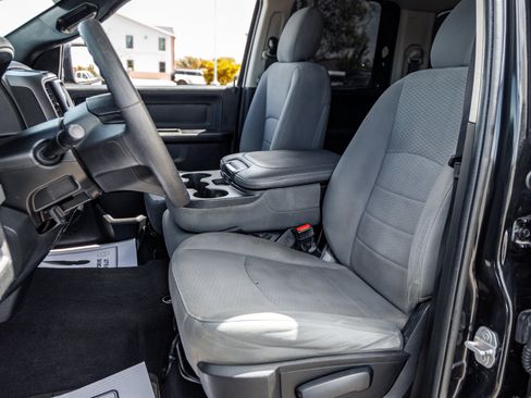Used 2018 RAM 1500 Tradesman w/ Popular Equipment Group AWD/4WD image 11
