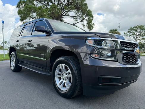 Used 2017 Chevrolet Tahoe LT w/ Max Trailering Package RWD image 4