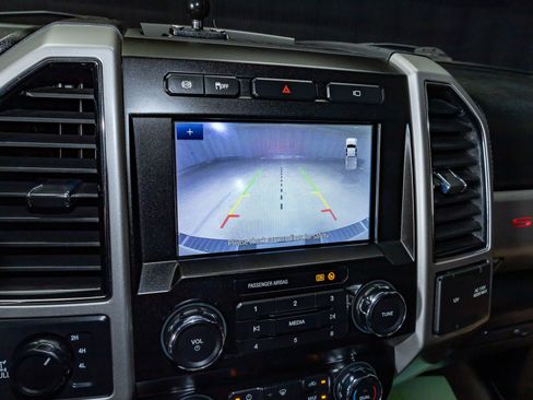 Used 2021 Ford F250 Lariat image 21