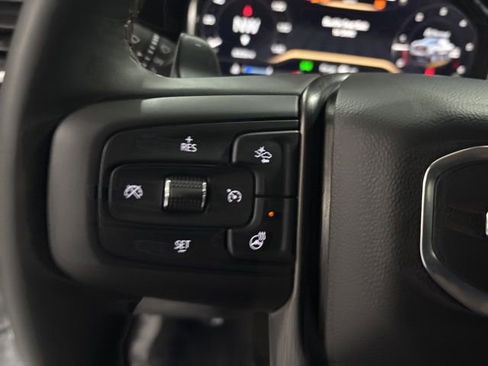Used 2025 GMC Sierra 1500 AT4 image 16